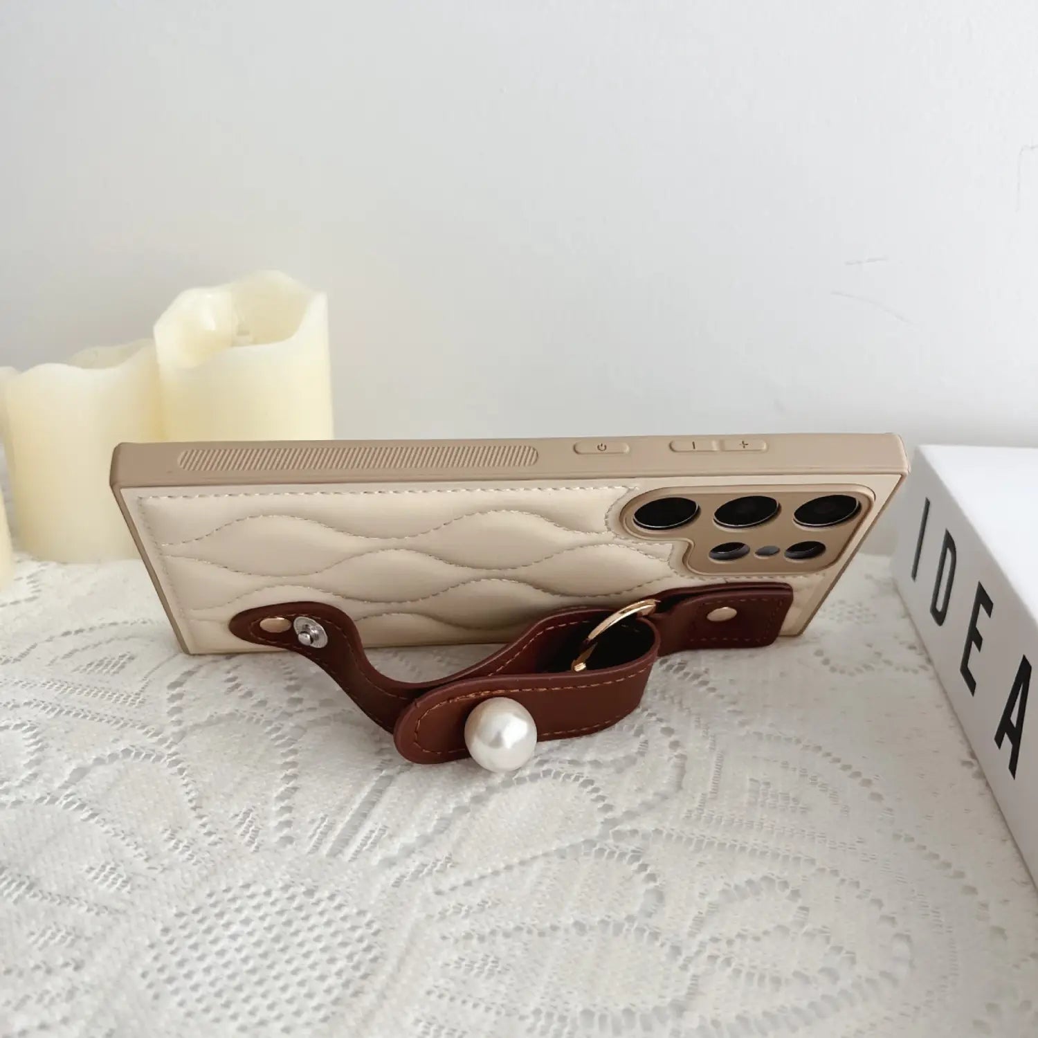 S23ultra Ultra-thin Wrist Strap S24 Drop-resistant Phone Case