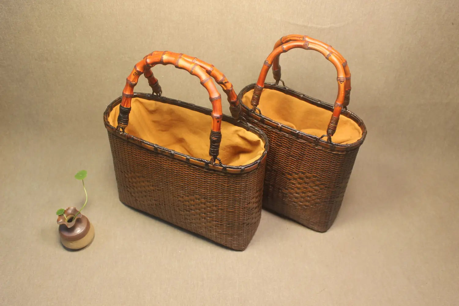 Chinese Style Bamboo Storage Box for Beach Weaving Handbag Organization