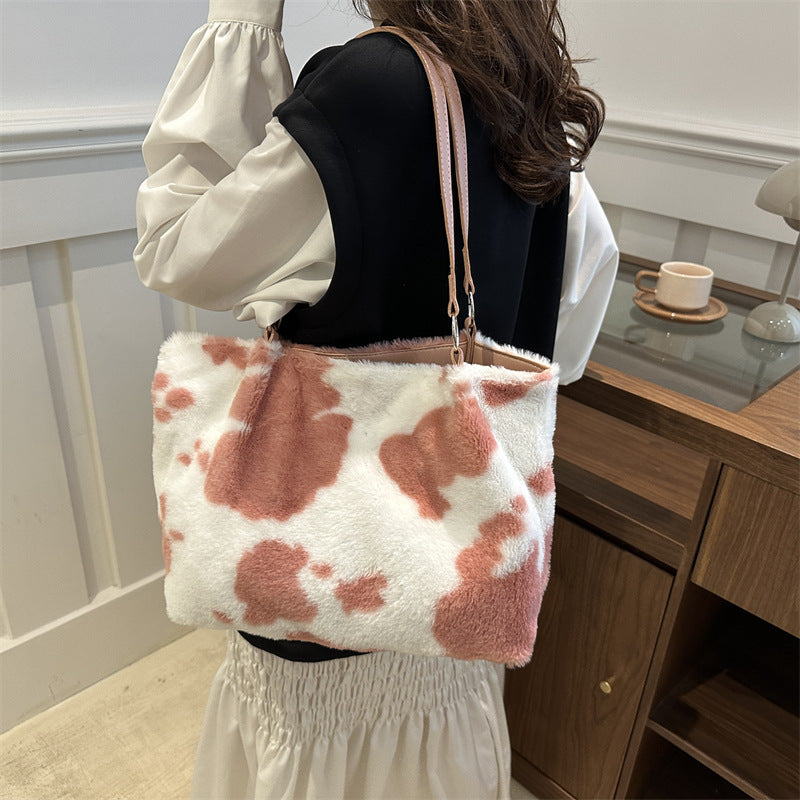 Fashion Casual Small Square Bag with Plush Underarm Design - fashion casual small square bag simple underarm plush