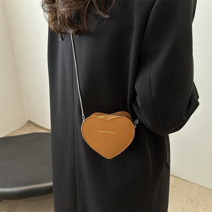 Fashionable Retro Mini Heart Shape Bag with Chain and Sandwich Pockets - Teleplus fashionable retro mini chain heart