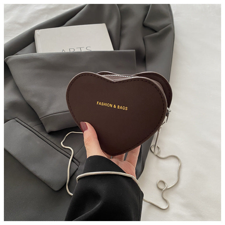 Fashionable Retro Mini Heart Shape Bag with Chain and Sandwich Pockets - Teleplus fashionable retro mini chain heart
