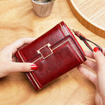 Female PU Leather Money Folder in Wine Red Black Sapphire Blue CHF USD - Wallets That Make Your Cards Look Retro