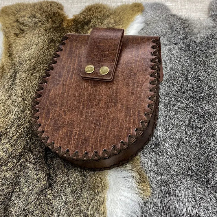 Leather Waist Purse with Alloy Buckle and Double Dragon or Wolf Design