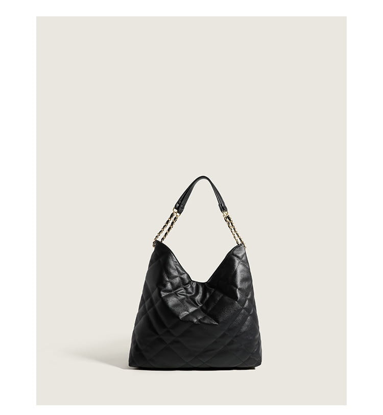 Classic Style Rhombus Urban Shoulder Bag with Large Capacity Genuine Leather Chain