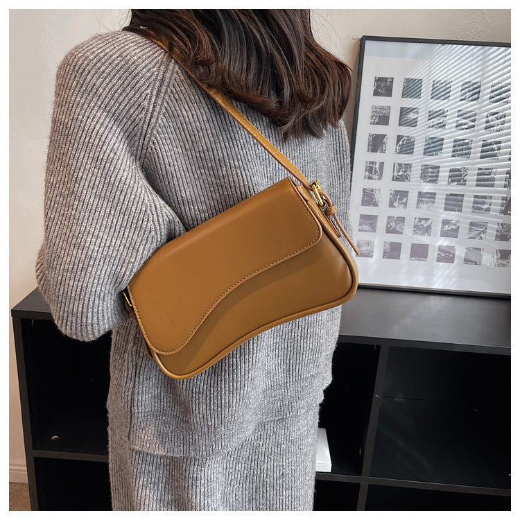 Flip Magnetic Buckle Shoulder Bag with Internal Zipper and Sandwich Pocket - Teleplus flip magnetic buckle shoulder bag