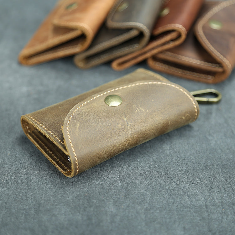 Genuine Leather Key Case for Suitcase in Square Vertical Model United States - So Large It Might Need Its Own Horse