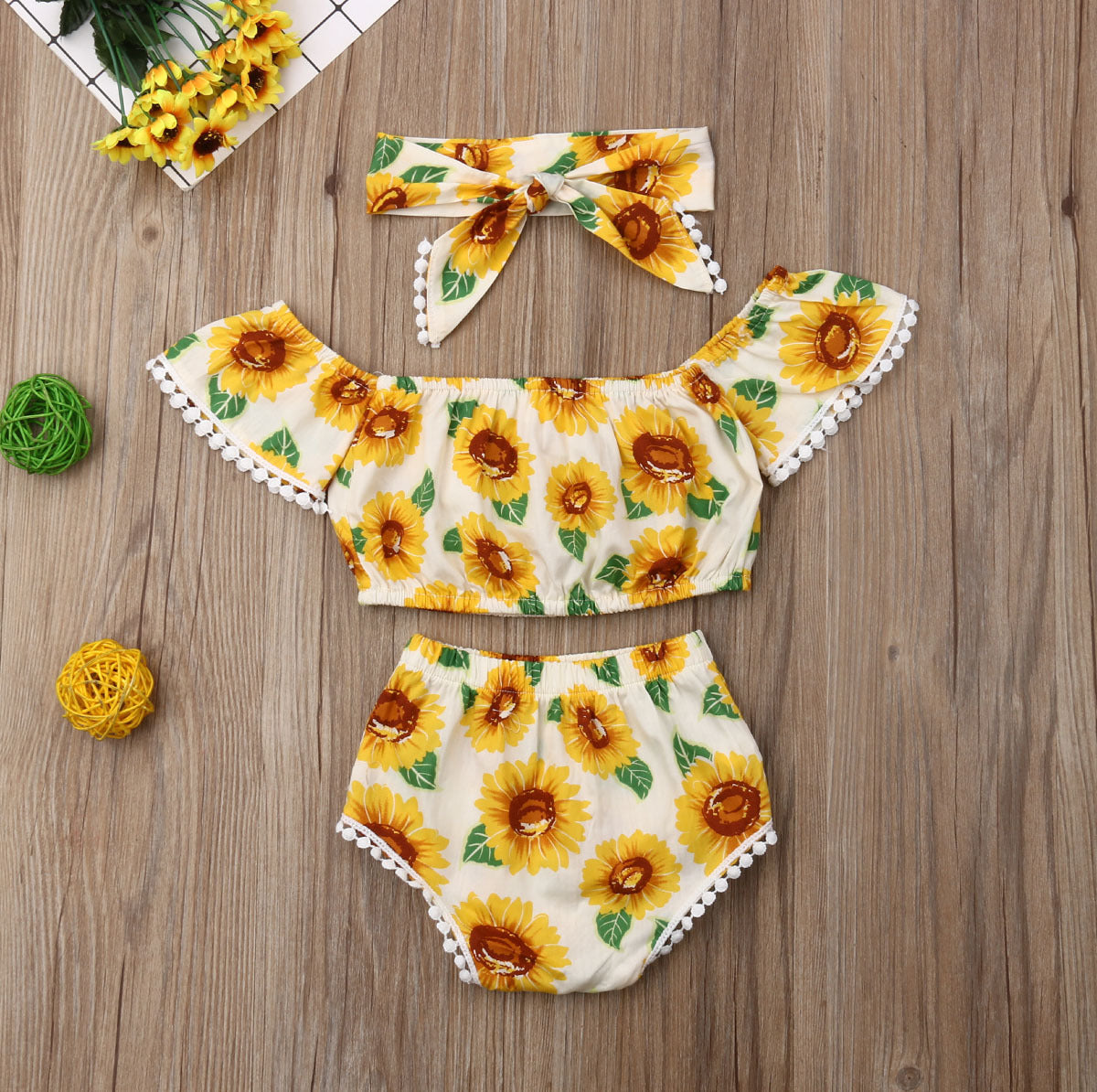 Girl Sunflower Print One-Shoulder Top Triangle Shorts Suit - Girl Sunflower Top and Shorts Suit in Cotton Cuteness