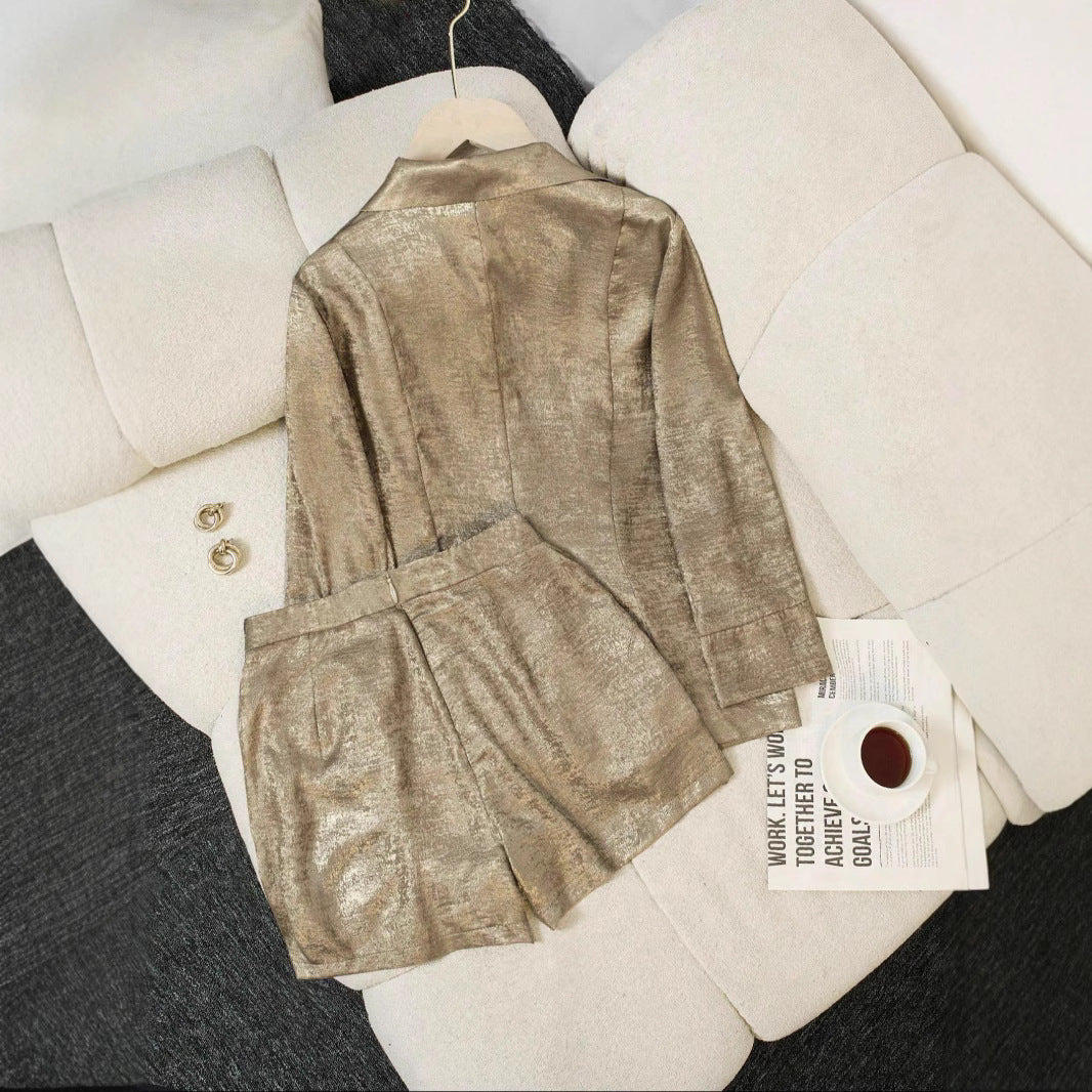 Gold Solid Color Shorts for Women with Pockets and Long Sleeves - Teleplus