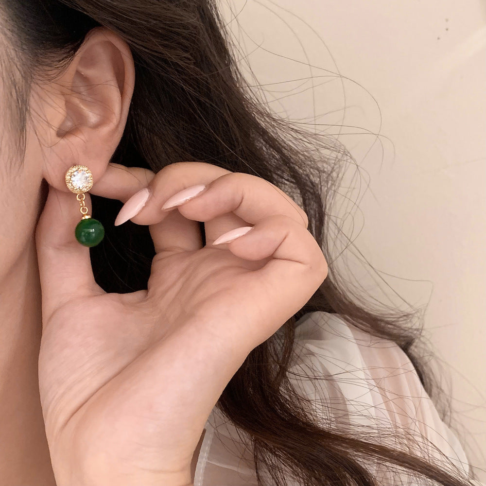 Electroplating Green Chalcedony Pendant with Gold and Zircon Stud Earrings for Women in the United States
