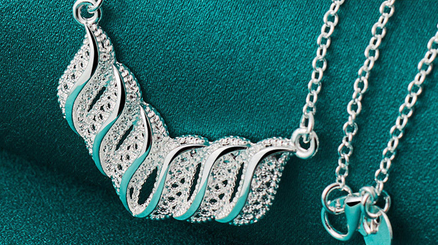 Hollow Leaf Necklace 45cm Alloy Chain Popular Leaves Jewelry for Women - Pendant For Leafy Delight united states chf