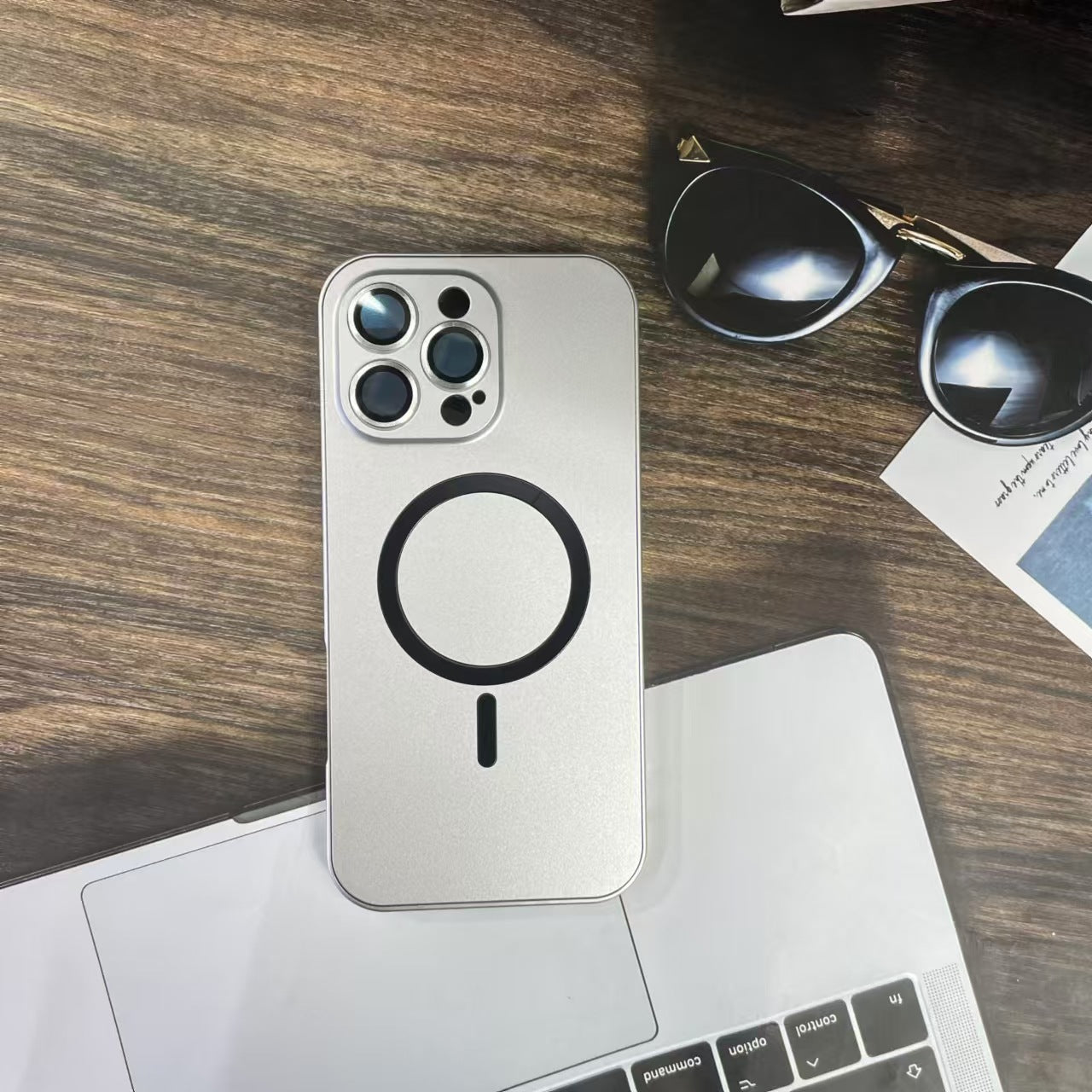 iPhone 16 Series Metal Frame Magnetic Shockproof Phone Case - Teleplus iphone16 series metal frame magnetic phone case