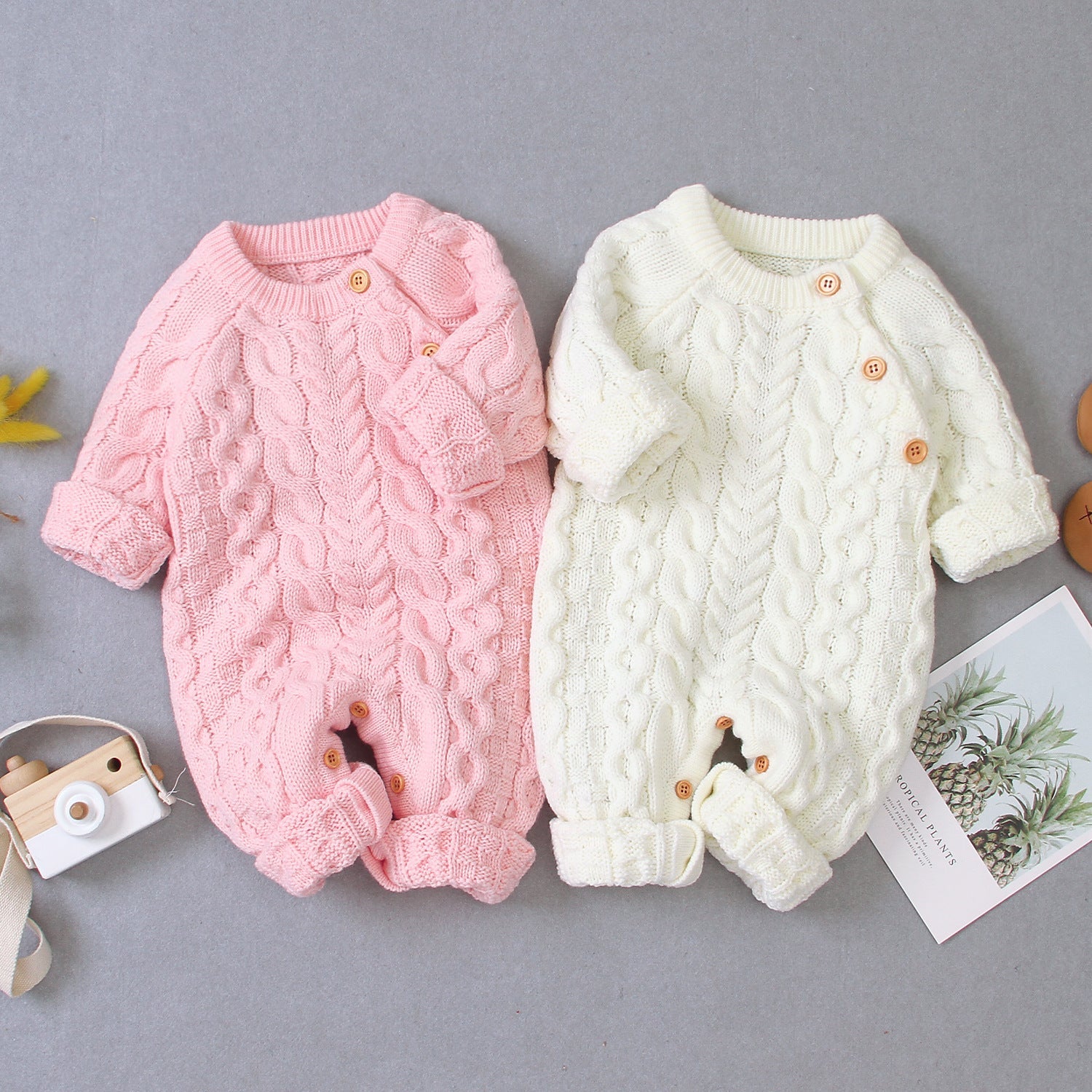 Knitted solid color baby jumpsuit - Cozy Knitted Baby Jumpsuit with Stylish Sleeve Length