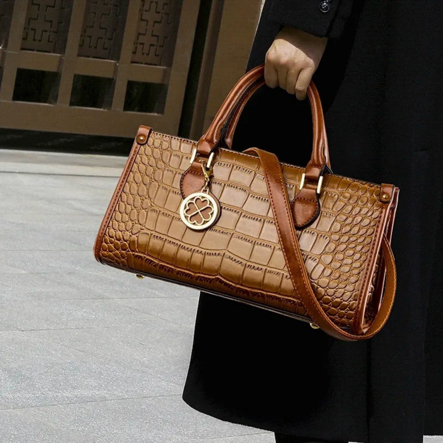 Large Capacity Boston Bag with Sewing Thread Closure and Zipper in Multiple Colors - Teleplus large capacity boston bag