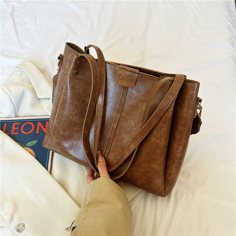 Large Capacity Crossbody Bag with Retro Patchwork Design - Teleplus large capacity crossbody retro patchwork