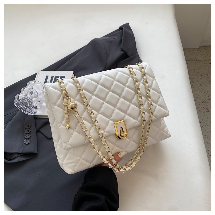 Large Capacity Shoulder Bag in Black or White with Diamond Embroidery Thread - Teleplus diamond embroidery thread large