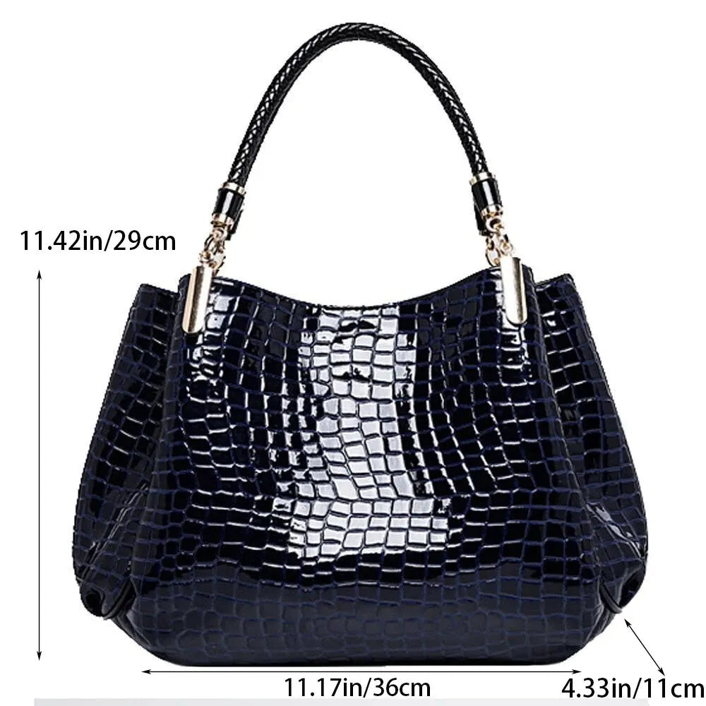 Large Capacity Tote Bag for Daily Commute and Travel - bag large capacity tote daily commute