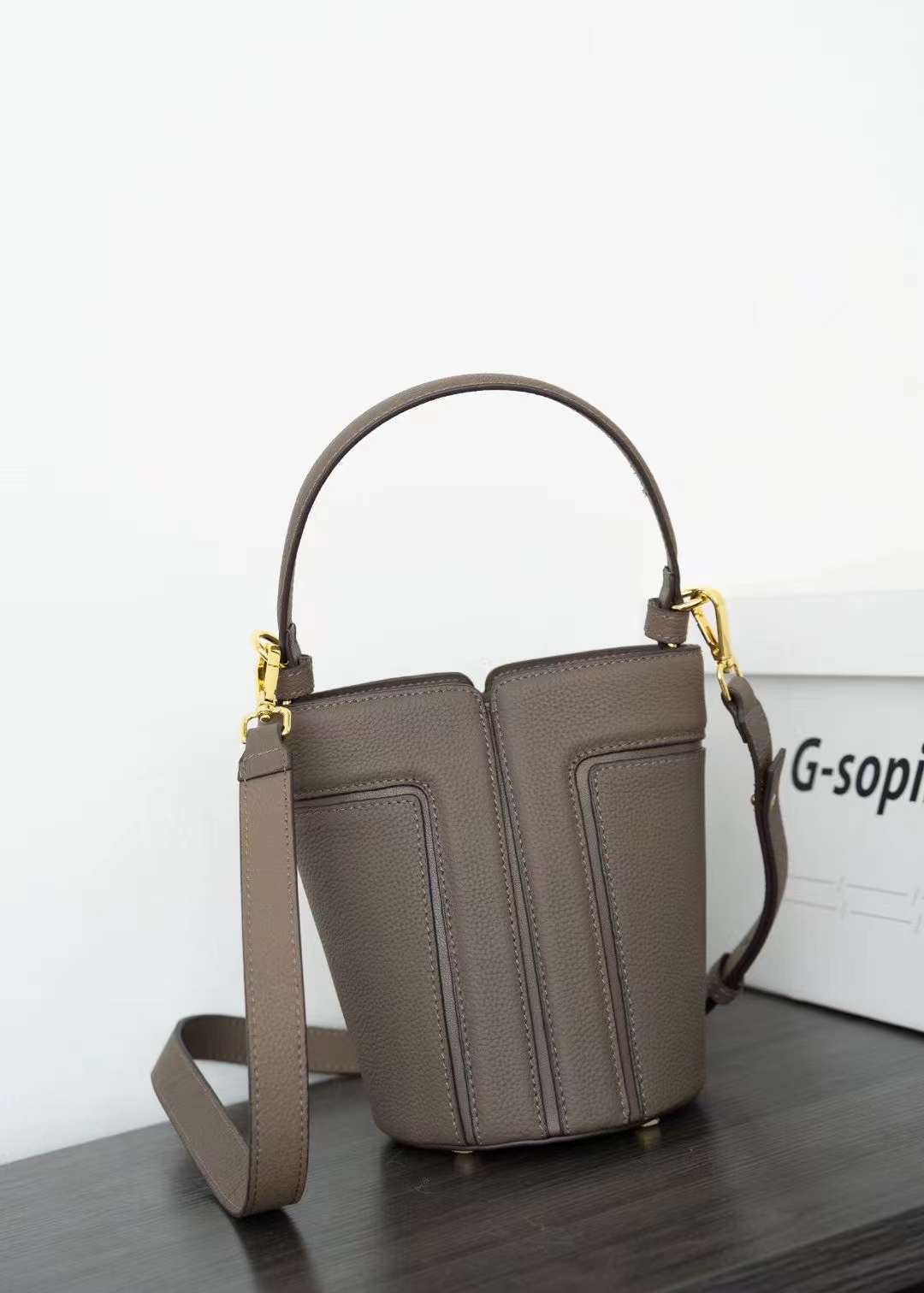 Large Capacity Tote with Layer Cowhide Trendy Leather in Multiple Colors - layer cowhide trendy large capacity tote