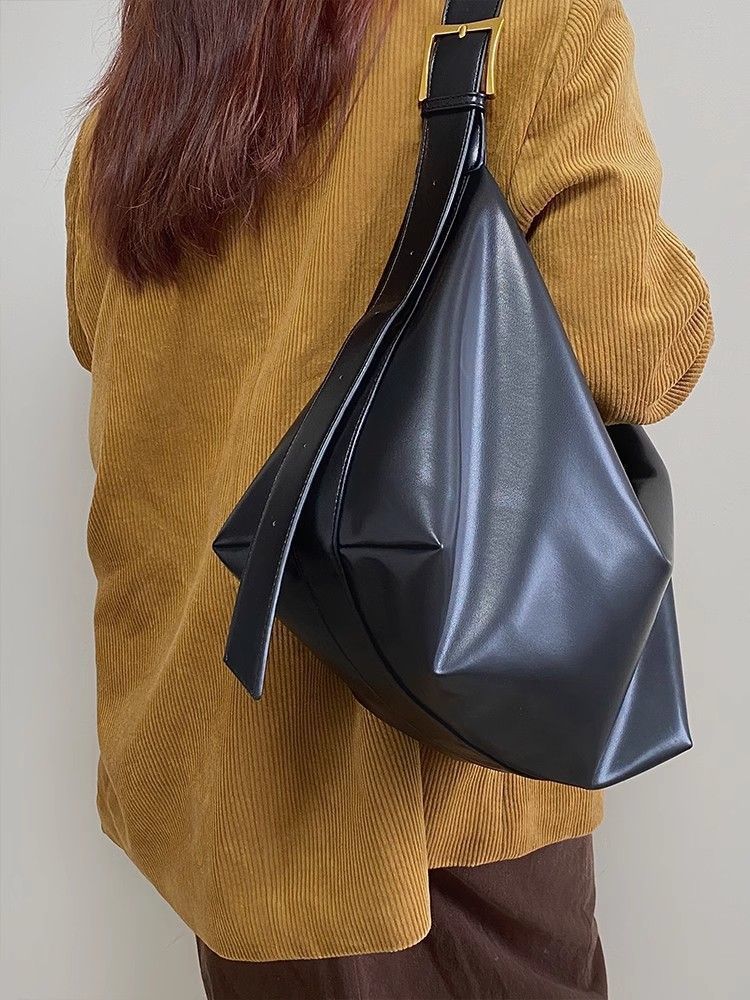 Large Capacity Versatile Shoulder Bag with Internal Zipper and Multiple Pockets - Teleplus for Daily Use large capacity