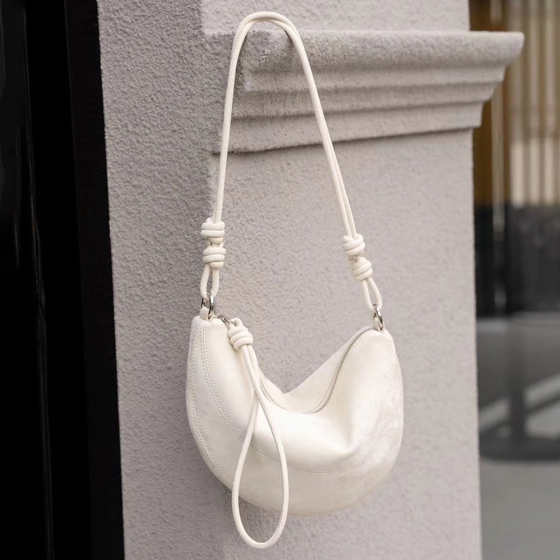 Layer Cattlehide Leather Fashion Shoulder Bag with Sandwich Zipper Design - for Women layer cattlehide leather fashion