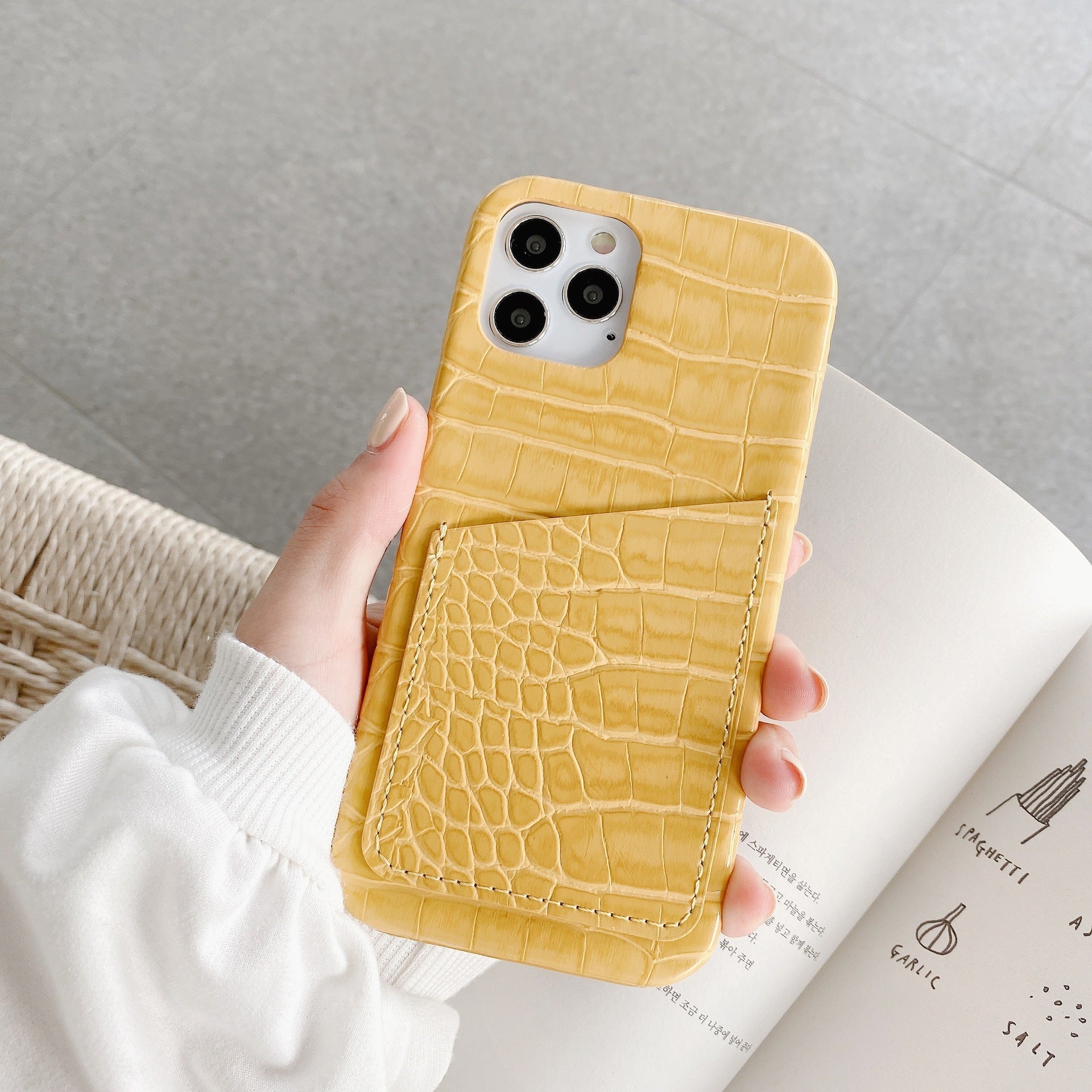 Leather crocodile-striped card case - Leather Crocodile-Striped Card Case for Smartphones