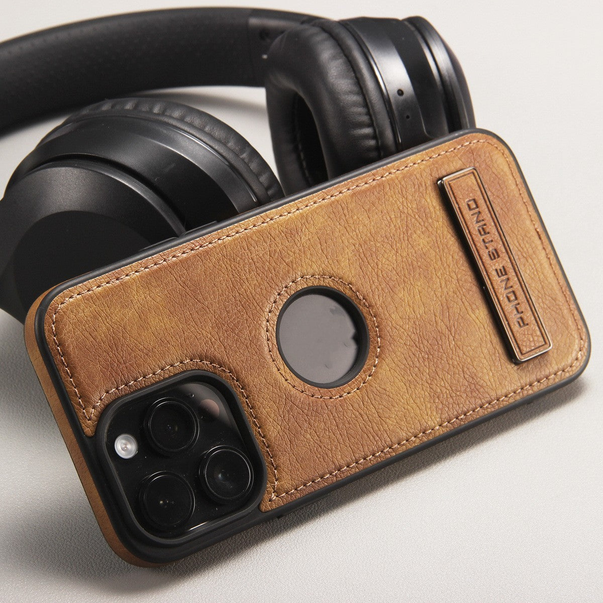 United States Leather Pattern Phone Case for IPhone with Hot Pressing Design - Drop-resistant and Stylish united states
