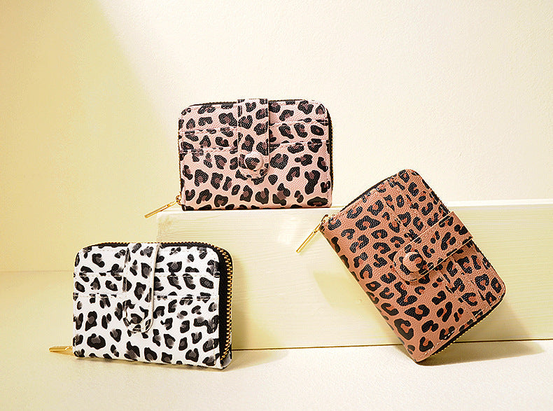 Leopard Print Fashion Wallet for Men and Women in the United States - That Holds More Than Your Ex’s Drama united