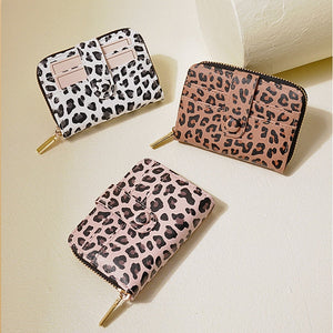 Leopard Print Fashion Wallet for Men and Women in the United States - That Holds More Than Your Ex’s Drama united