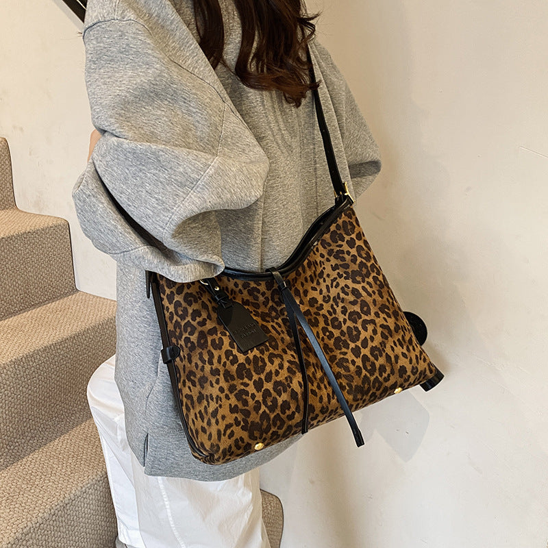 Leopard Print Large Capacity Shoulder Messenger Bag for Daily - Teleplus leopard print large capacity shoulder