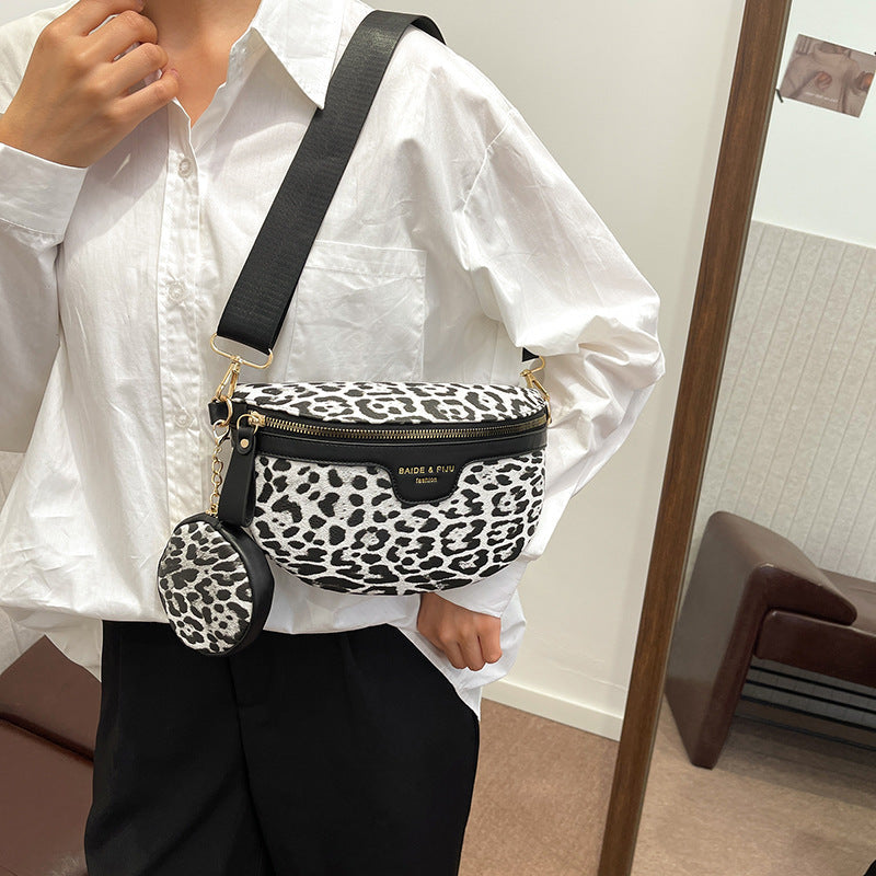 Leopard Print Shoulder Bag with Polyester Lining and Street Trend Design - Teleplus leopard print shoulder bag printed
