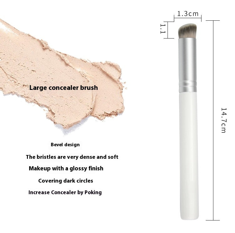 M270 Concealer Brush with Bevel Round Head and Wooden Handle - Teleplus m270 concealer brush bevel round head