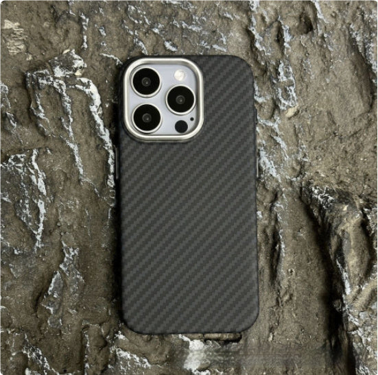 Magnetic Carbon Fiber Pattern Mobile Phone Protective Case with Color Stripes - magnetic carbon fiber pattern mobile