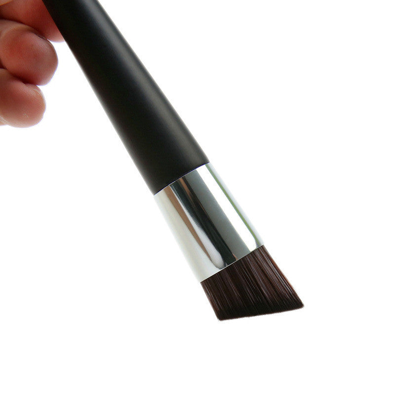 Makeup Tools Wooden Handle Liquid Foundation Makeup Brush - Brush It Off with Wooden Handle Liquid Foundation Tools