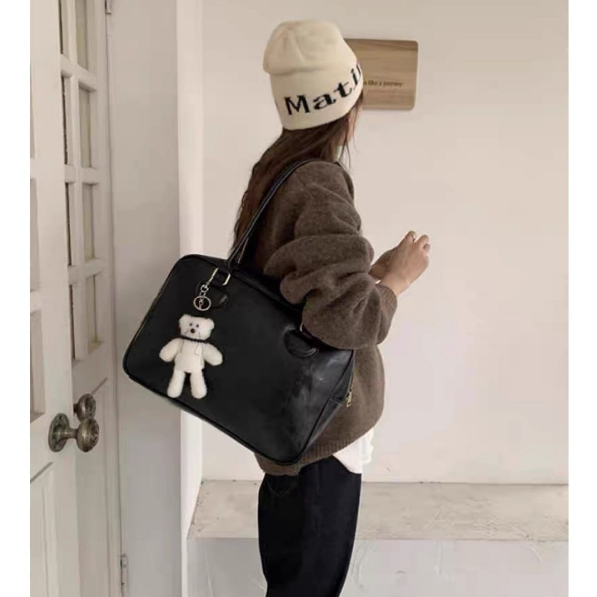 Medium PU Leather Suitcase Brown Black Shoulder Travel Bag Polyester Lining