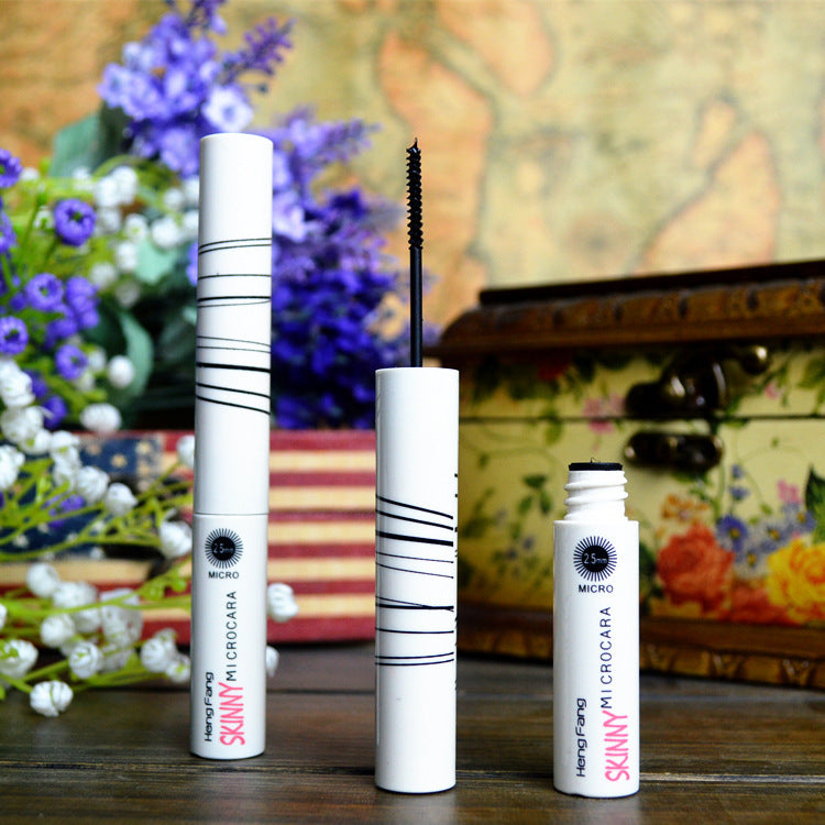 Natural Lengthening Upper Lower Eye Mascara for Precise and Smudge-Free Application - Get Magic natural lengthening