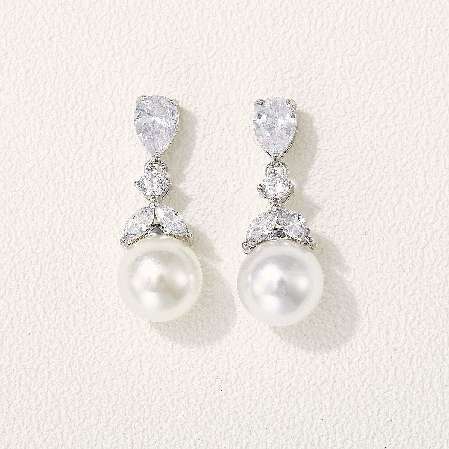 Pearl Earrings Minority Simple Leaves Full Diamond - Dazzle with Pearl Earrings Made for Leafy Fashionistas