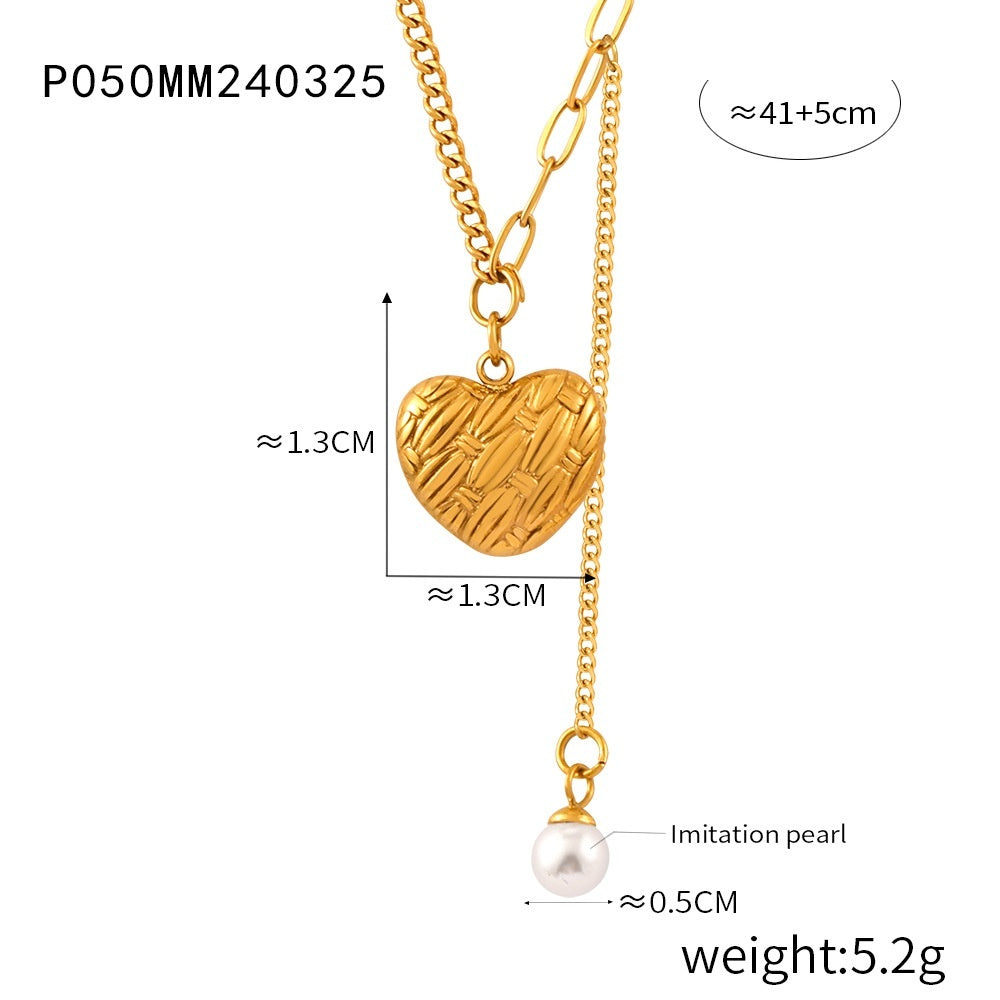 Personalized High-grade Ornament Carved Texture Design Love Pendant Tassel Shell Pearls Titanium Steel Necklace