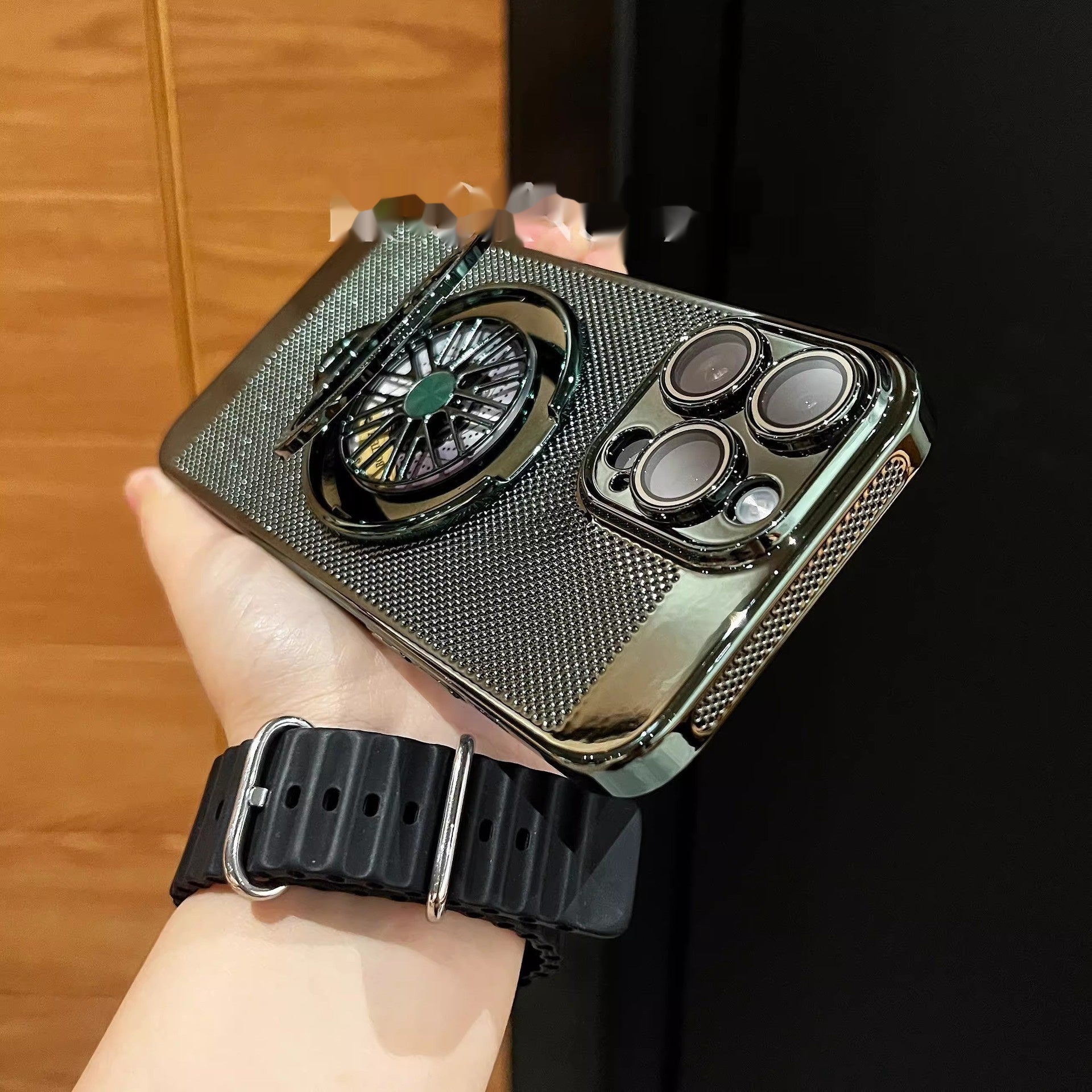 Phone Case Gyro with Rotating Bracket and Shockproof Anti-Fall Features - phone case gyro rotating bracket