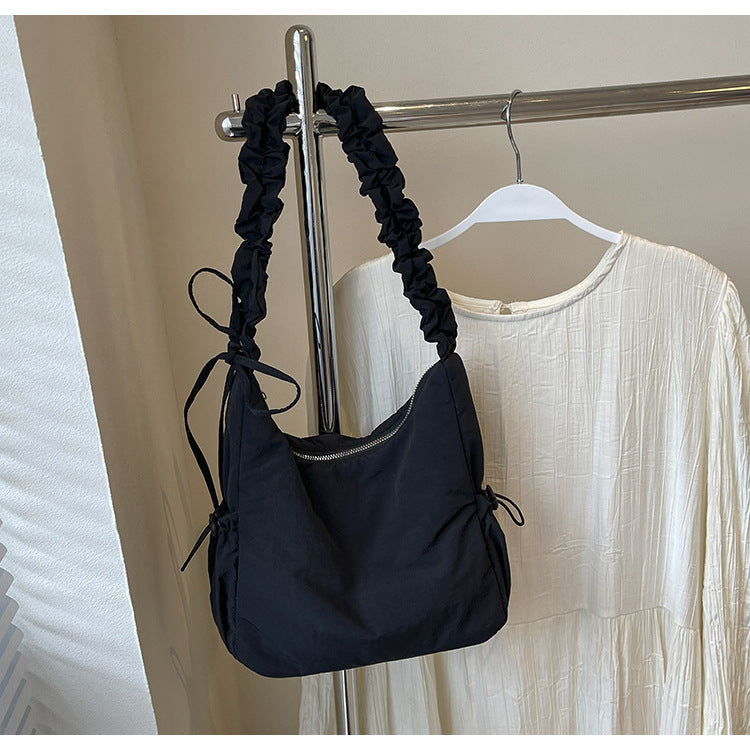 Polyester Travel Tote Bag Medium Soft Foldable Urban Lining Zipper Pocket - with Teleplus