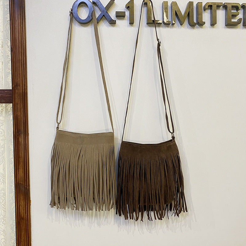 Popular Shoulder Bag with Artistic Tassel and Simple Design in Synthetic Leather - artistic tassel simple popular