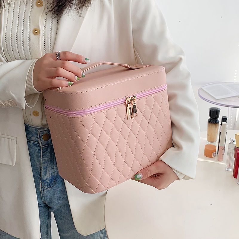 Portable Cosmetic Bag with Mirror Design Fashion and Urban Storage Pattern - Style portable cosmetic bag mirror design