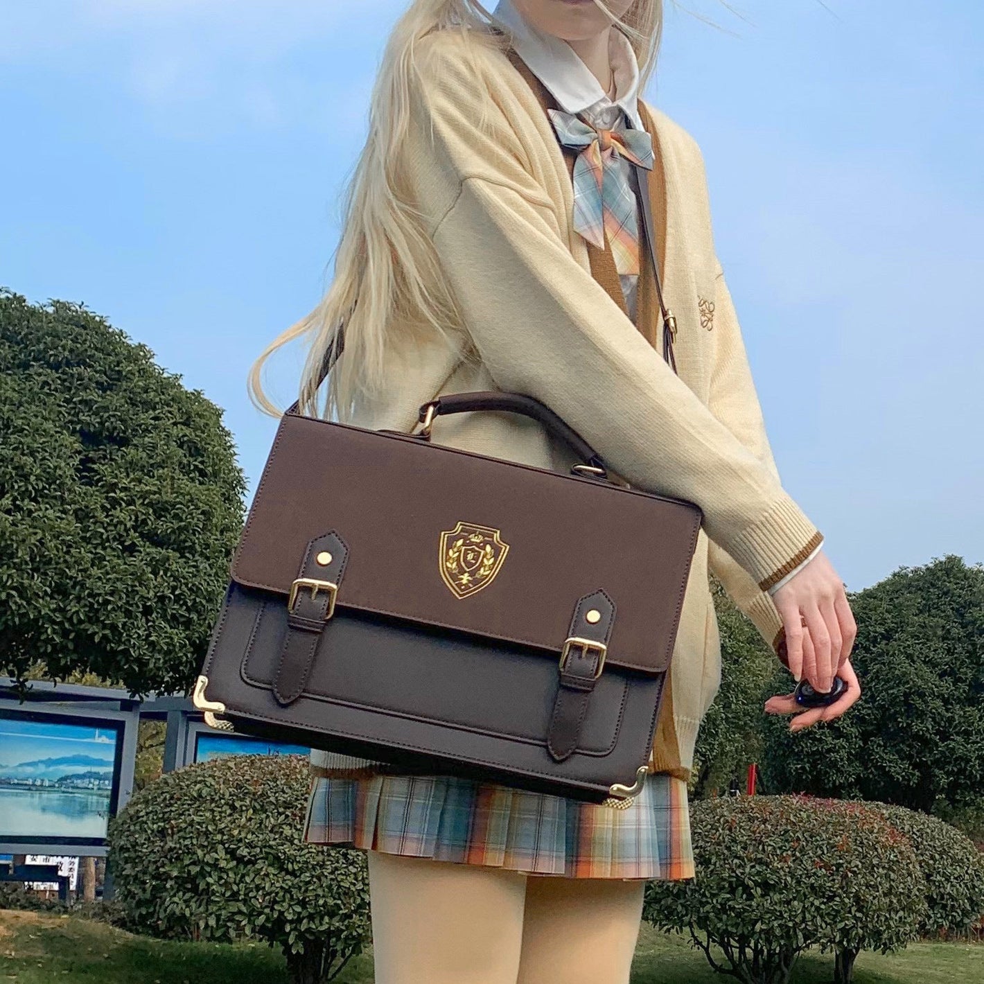 Portable Uniform Bag with Crossbody Design for College and Business - Teleplus uniform college style crossbody portable