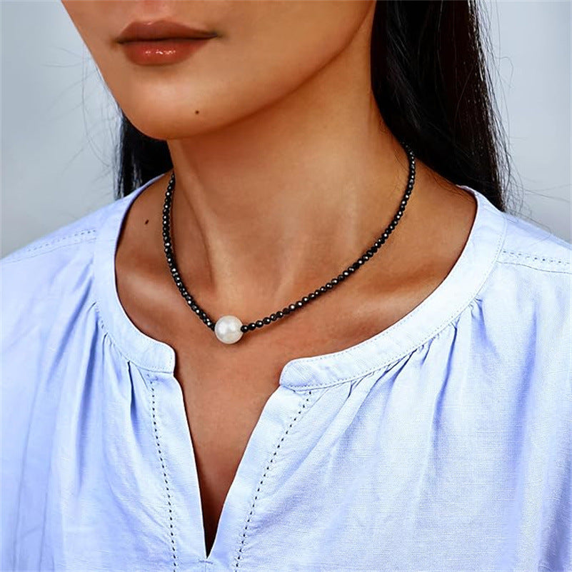 Elegant Blue Black Pearl Necklace with Imitation Pearls and Clavicle Chain - Punk for Women elegant blue black pearl