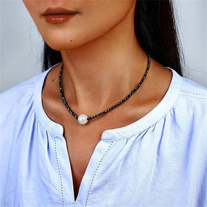 Elegant Blue Black Pearl Necklace with Imitation Pearls and Clavicle Chain - Punk for Women elegant blue black pearl