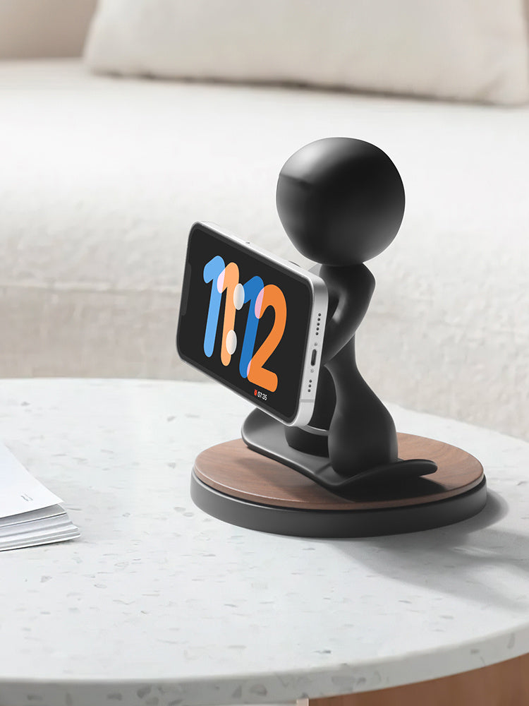 Resin Magnetic Phone Holder with Wireless Charger for Creative Ski Ornaments - Teleplus magnetic phone holder wireless