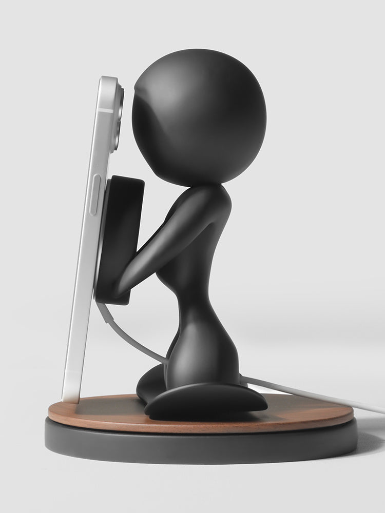 Resin Magnetic Phone Holder with Wireless Charger for Creative Ski Ornaments - Teleplus magnetic phone holder wireless