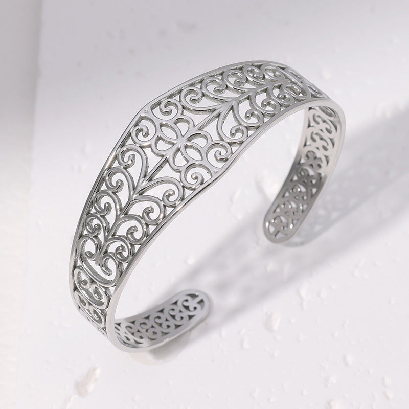 Retro Hollow Stainless Steel Bracelet with Gold and Alloy Finish - Teleplus retro hollow stainless steel bracelet