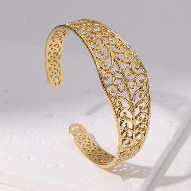 Retro Hollow Stainless Steel Bracelet with Gold and Alloy Finish - Teleplus retro hollow stainless steel bracelet
