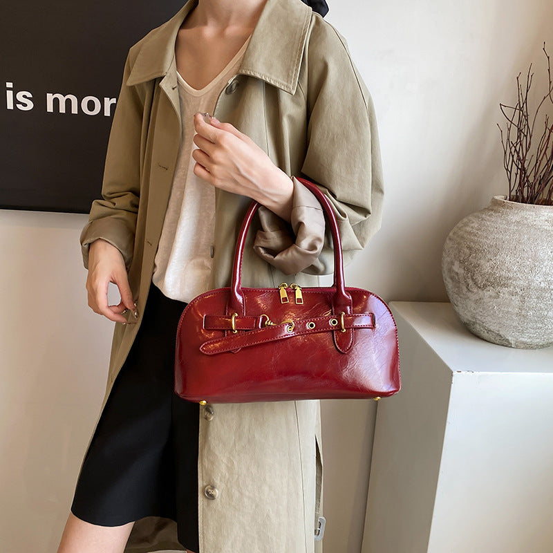 Retro Portable Fashion Shoulder Bag in Multiple Colors with Medium Size - retro portable fashion shoulder bag