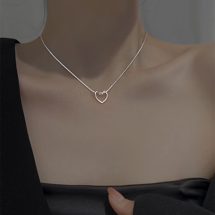 S925 Sterling Silver Minimalist Hollow Heart Necklace For Women - Shiny Heart Necklace for Women Who Love Love