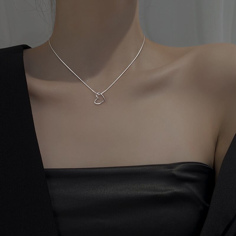 S925 Sterling Silver Minimalist Hollow Heart Necklace For Women - Shiny Heart Necklace for Women Who Love Love